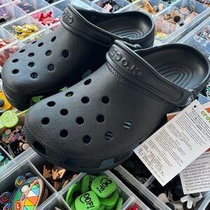 5M /7W Crocs black